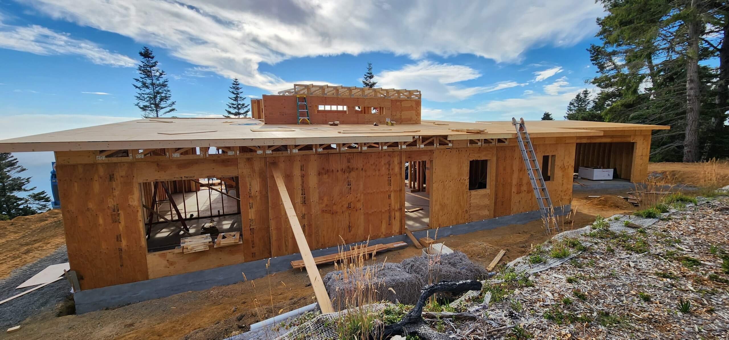 Custom Contemporary West Coast Post and Beam Home